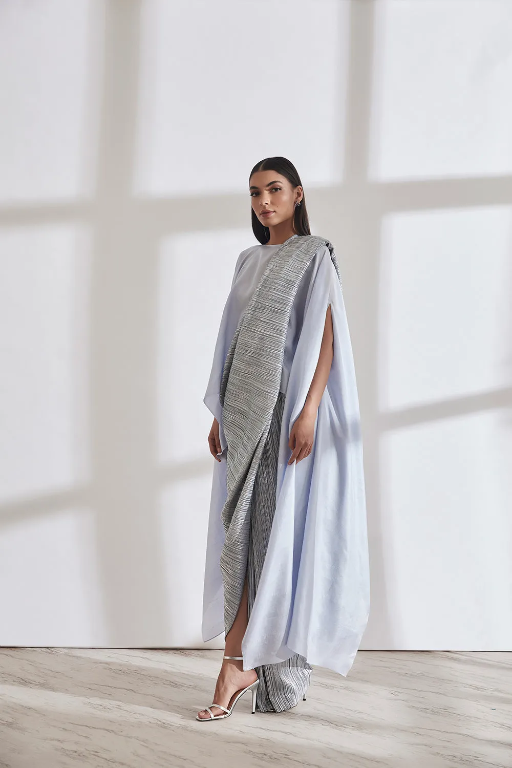 Metallic 2.0 Sari with SK Cape